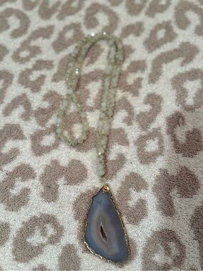 Gray Agate Slice Pendant Beaded Necklace - Women's Jewelry